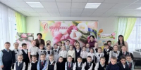В центральной районной библиотеке состоялась конкурсно-игровая программа «Классные девчонки». - Бураевский район